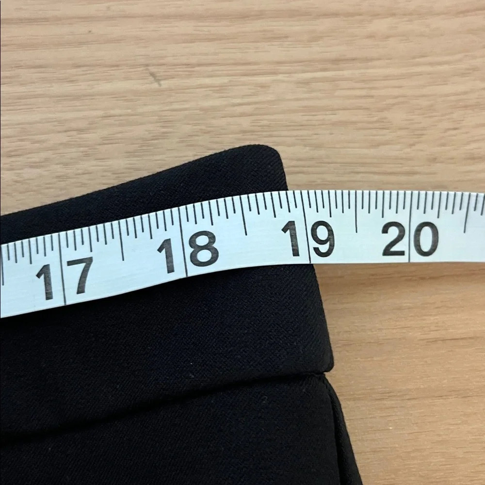 Chico’s Straight Leg Crop - NEW - Picture 5 of 6